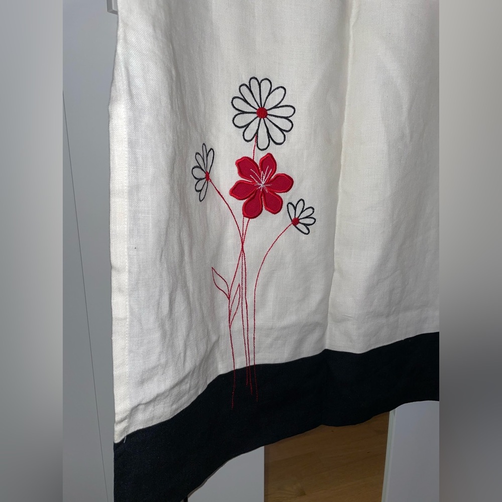 Dress - Picture 4 of 13